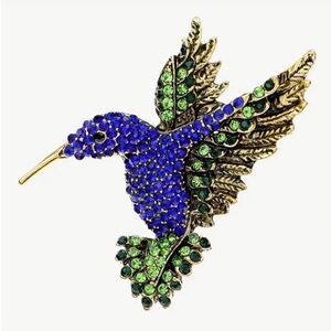 💙 Betsey Johnson crystal hummingbird brooch 💙